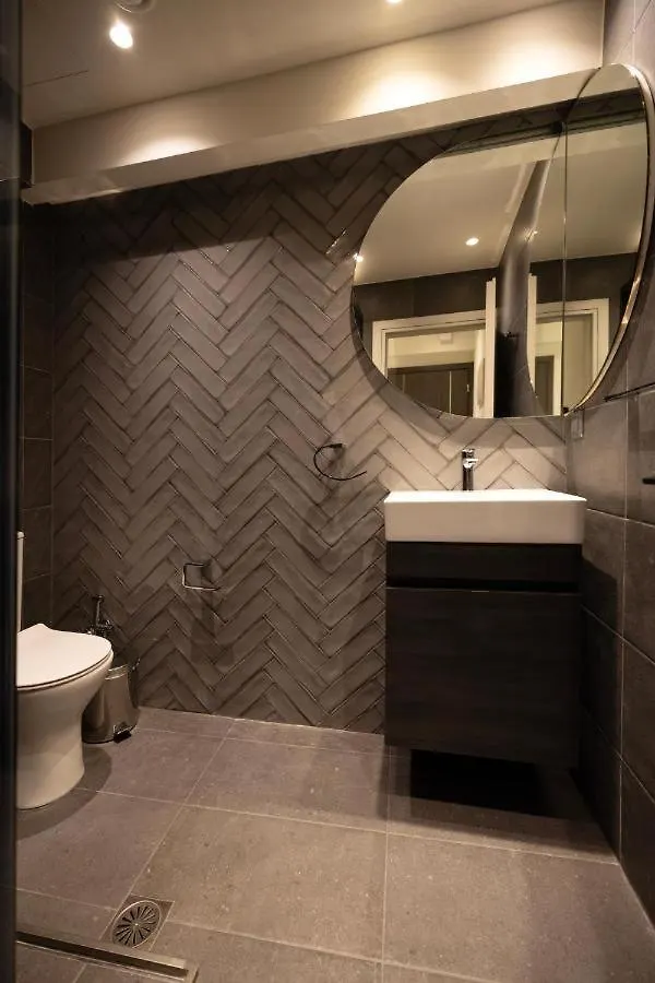 Rizes Suites Skg 塞萨洛尼基 希腊